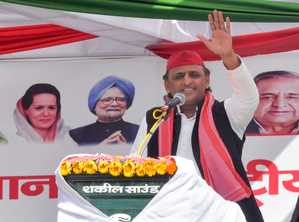 हर तरफ इंडिया गठबंधन की चर्चा : अखिलेश यादव